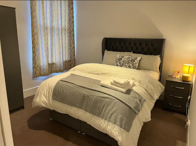 Two Bedroom Apartment In 런던 외부 사진